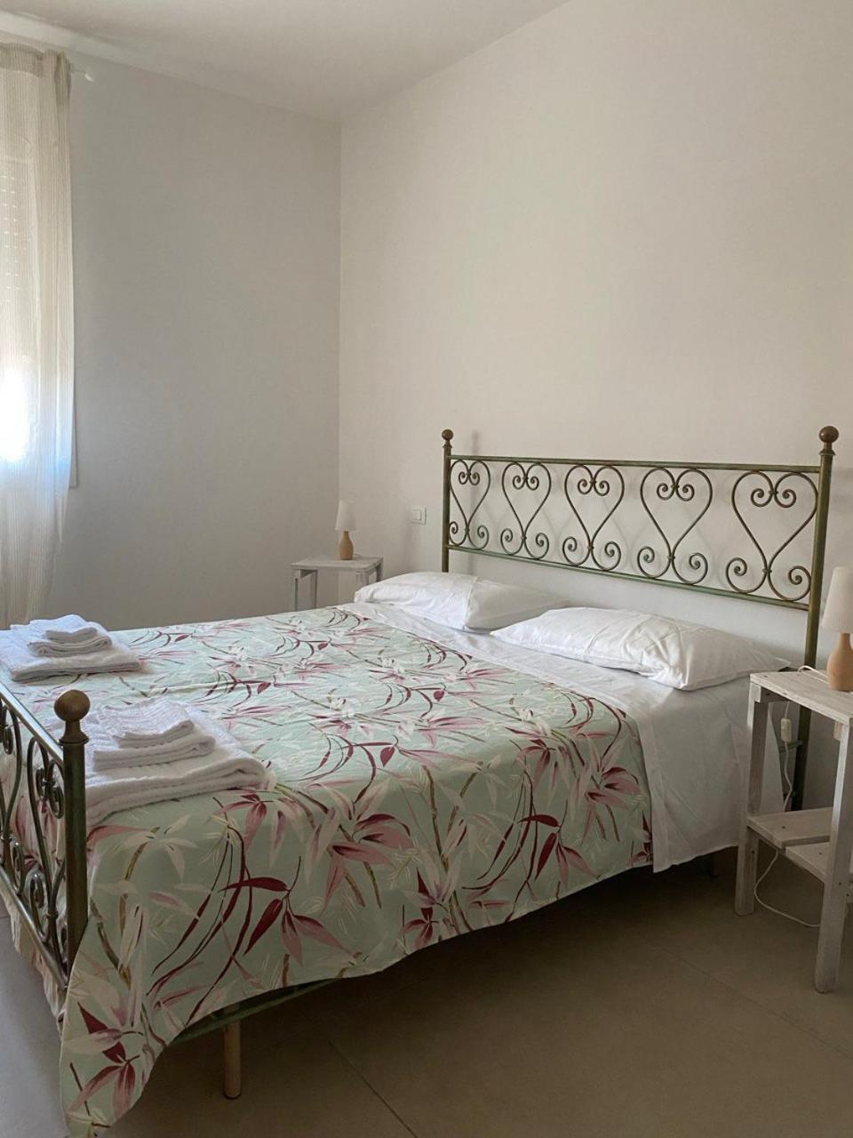 Maison Anzio E Rosa 拉文纳 外观 照片
